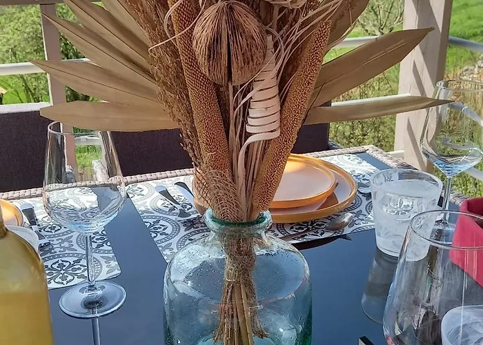 Rabbit House - Le 3*