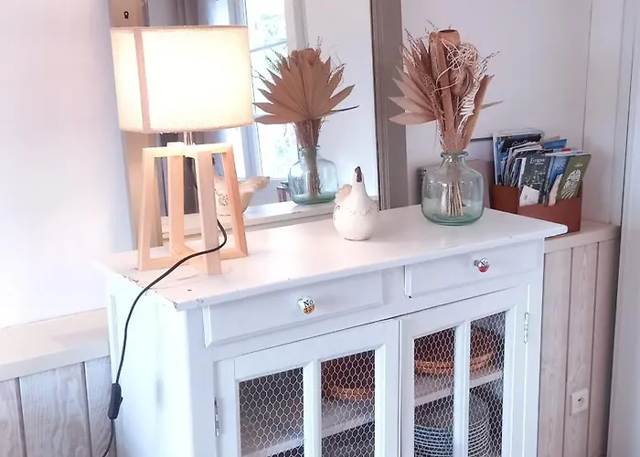 Rabbit House - Le Oda ve Kahvaltı 3*