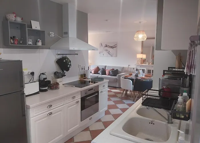 Rabbit House - Le Oda ve Kahvaltı 3*